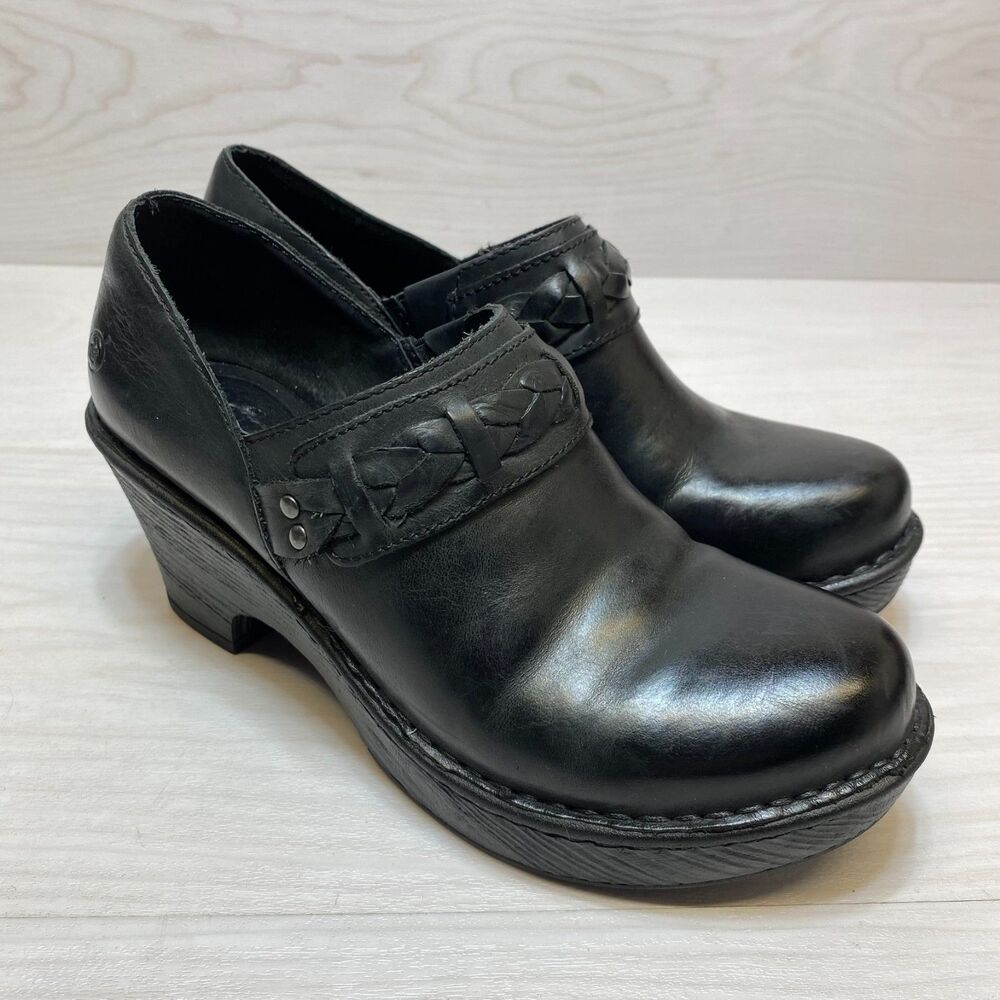 Born Skathi Slip On Clogs Womens Size 8M Black Leather Braided Strap Comfort